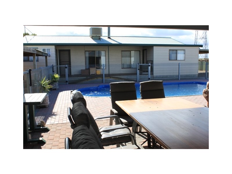 2 Main Road, Bowhill SA 5238