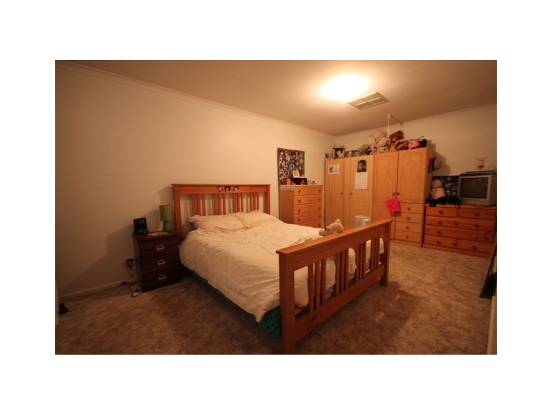 2 Main Road, Bowhill SA 5238