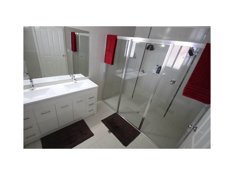 2 Main Road, Bowhill SA 5238