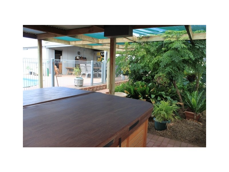 2 Main Road, Bowhill SA 5238