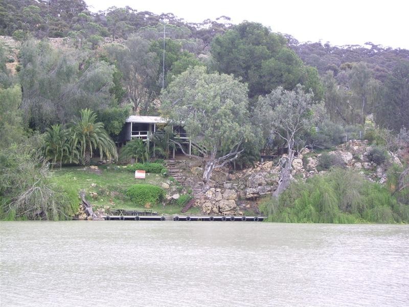 Lot 1 Cliff View Drive Maynards Landing, Walker Flat SA 5238