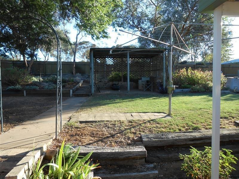 22 Victoria Street, Mannum SA 5238