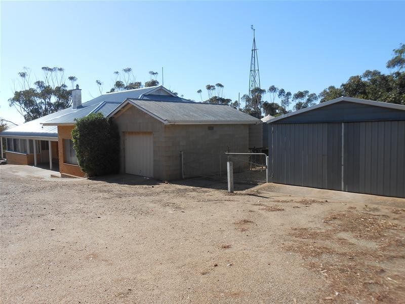 12 Reedy Creek Road, Palmer SA 5237