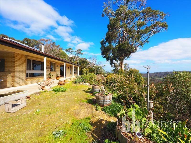 6  Walker Avenue, Heathfield SA 5153