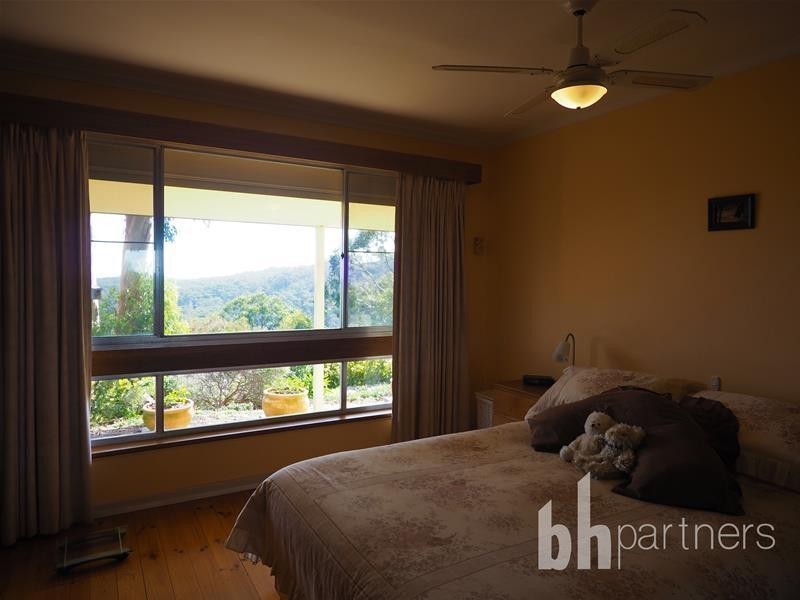 6  Walker Avenue, Heathfield SA 5153