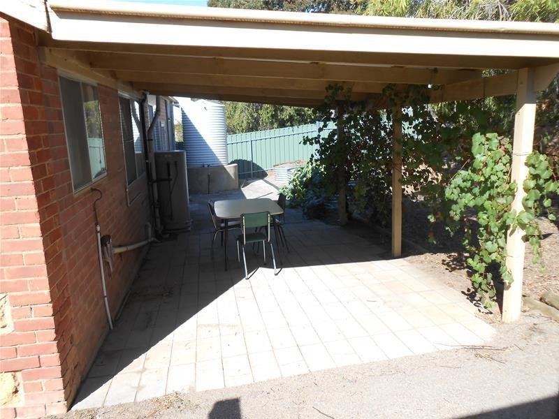 6 Adelaide Road, Mannum SA 5238