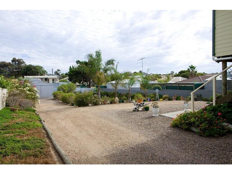 5 Esplanade, Mannum SA 5238