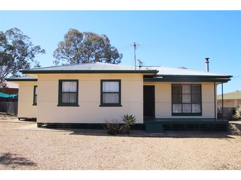 17 Greening Street, Mannum SA 5238