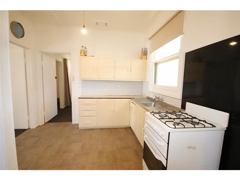 17 Greening Street, Mannum SA 5238