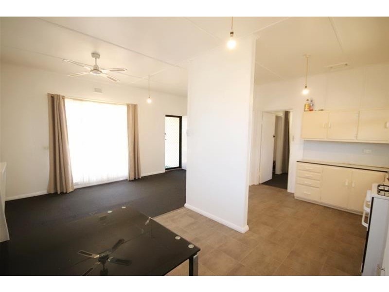 17 Greening Street, Mannum SA 5238