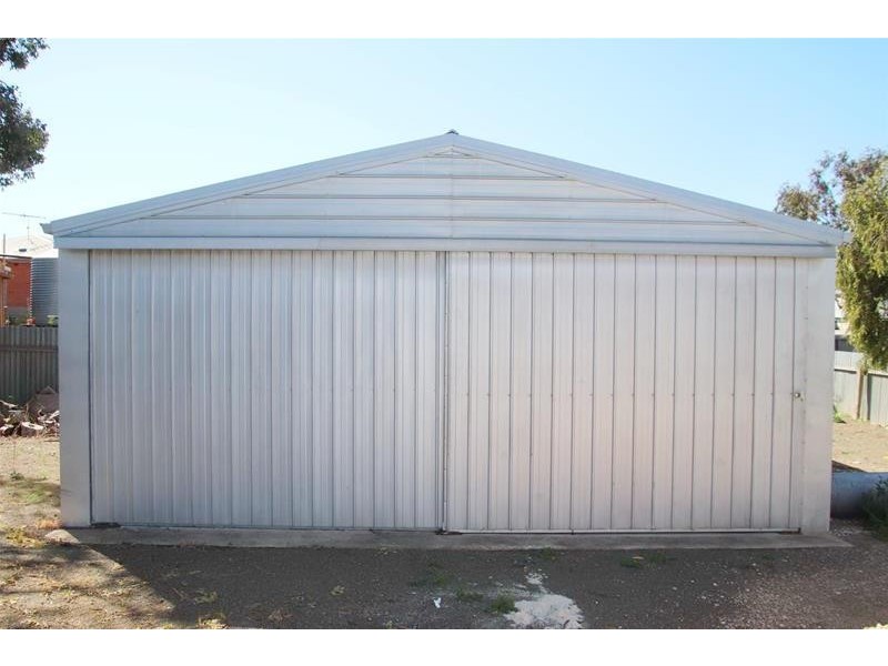 17 Greening Street, Mannum SA 5238