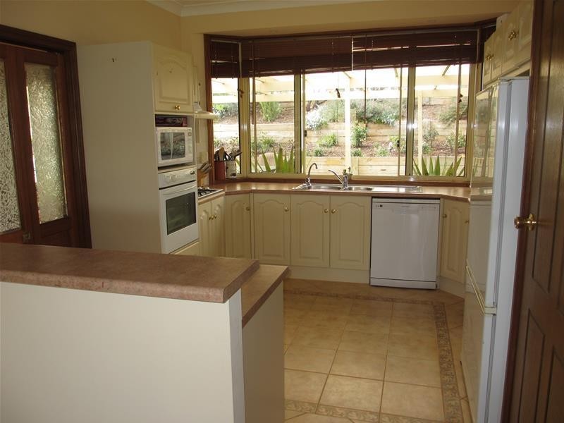 1078 Three Chain Road (off Bundilla Road), Cambrai SA 5353