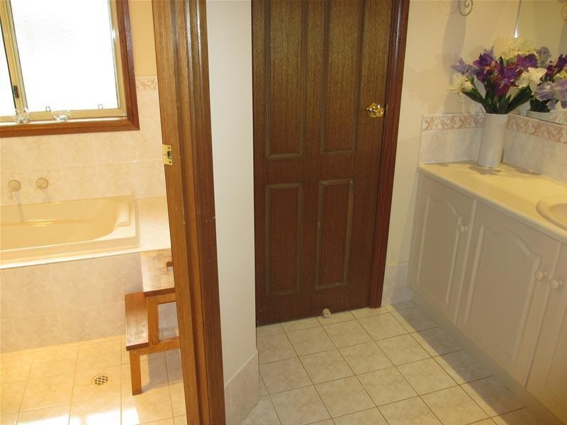 1078 Three Chain Road (off Bundilla Road), Cambrai SA 5353