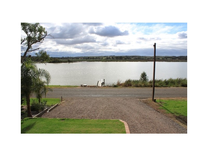 776 East Front Road, Younghusband SA 5238