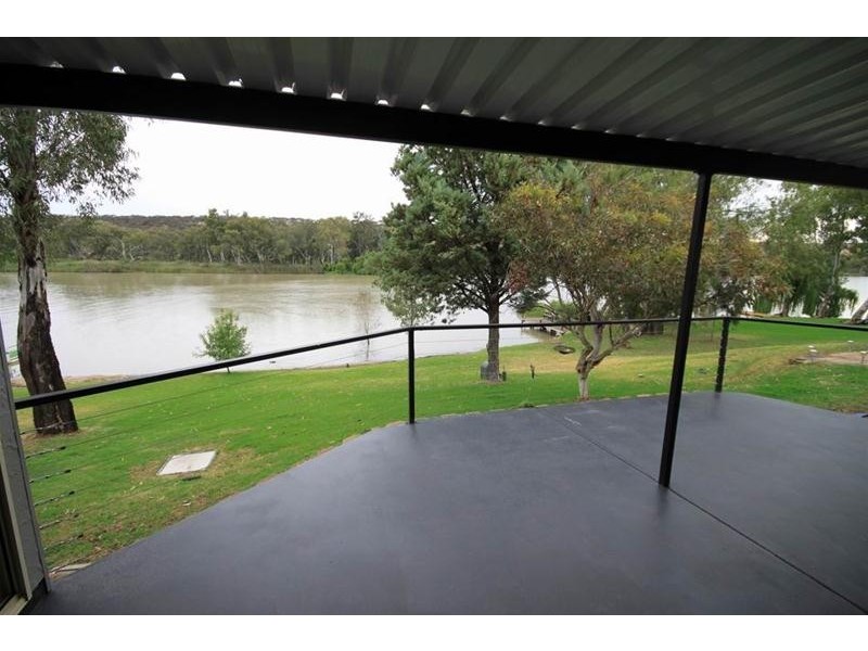 15 Lake Carlet Shack Road, Mannum SA 5238