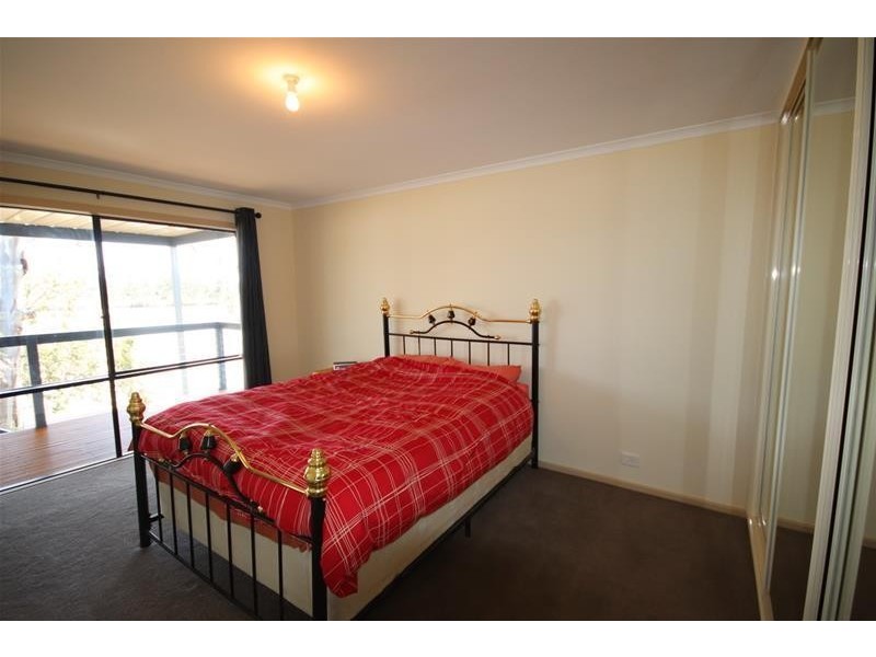 9 Victoria Street, Swan Reach SA 5354