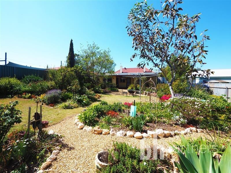 19 Mau Street, Mannum SA 5238