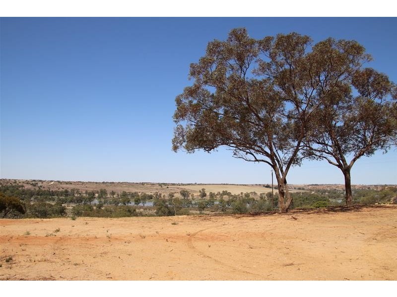 Lot 14 ‘Aruma River Resort’ Cliff View Drive, Walker Flat SA 5238