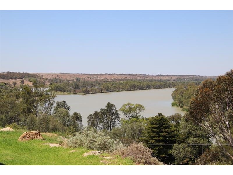 Lot 14 ‘Aruma River Resort’ Cliff View Drive, Walker Flat SA 5238