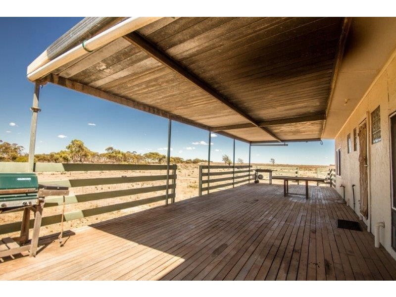 450 Monkey Corner Road, Angas Valley SA 5238