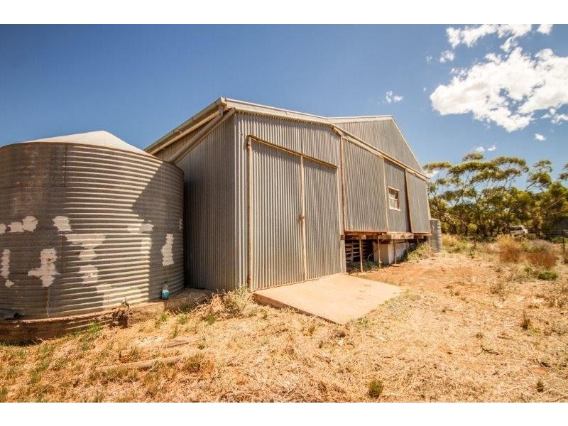 450 Monkey Corner Road, Angas Valley SA 5238