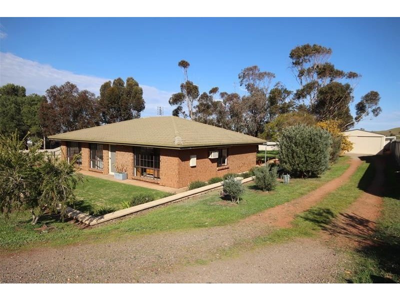 22 Church Crescent, Palmer SA 5237