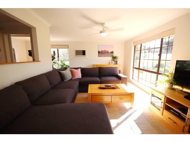 22 Church Crescent, Palmer SA 5237