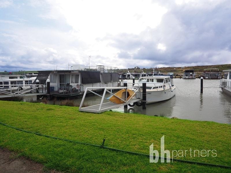 Berth 91 Pelican Drive, Mannum SA 5238