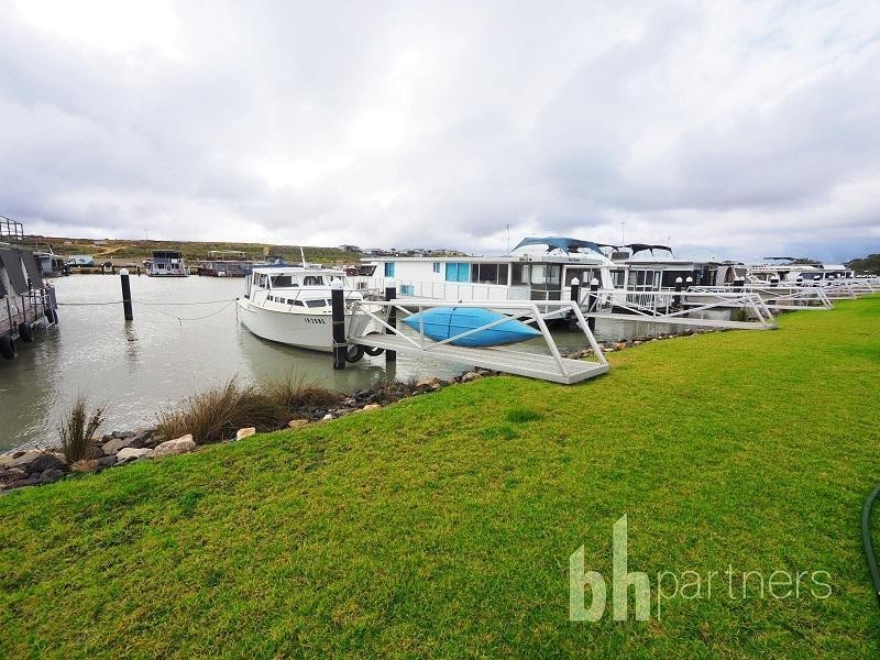 Berth 91 Pelican Drive, Mannum SA 5238