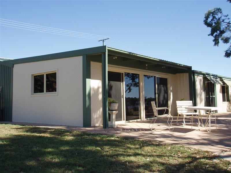 722 East Front Road, Younghusband SA 5238