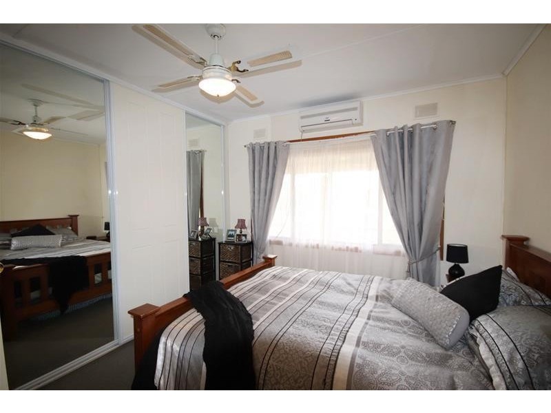 17 Charles Street, Mannum SA 5238