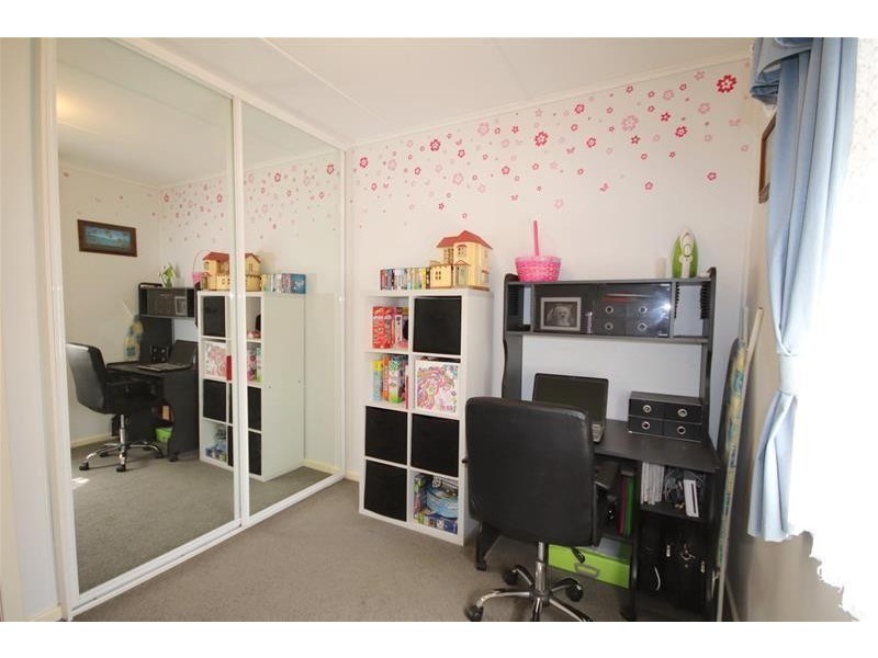 17 Charles Street, Mannum SA 5238