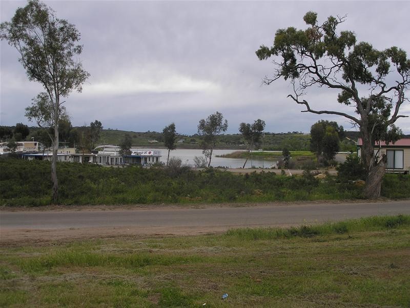 Lot 3 East Front Road, Younghusband SA 5238