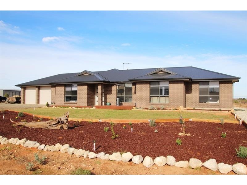 16 Omega Road, Mannum SA 5238
