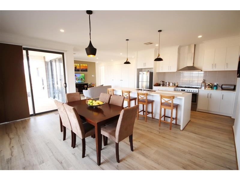 16 Omega Road, Mannum SA 5238