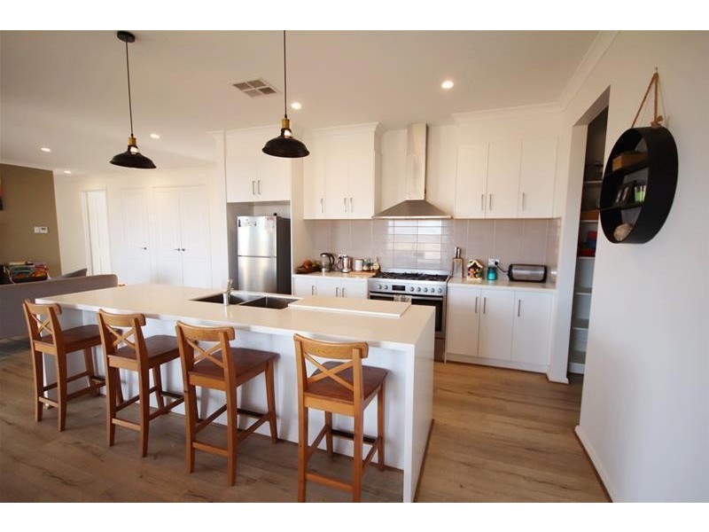 16 Omega Road, Mannum SA 5238