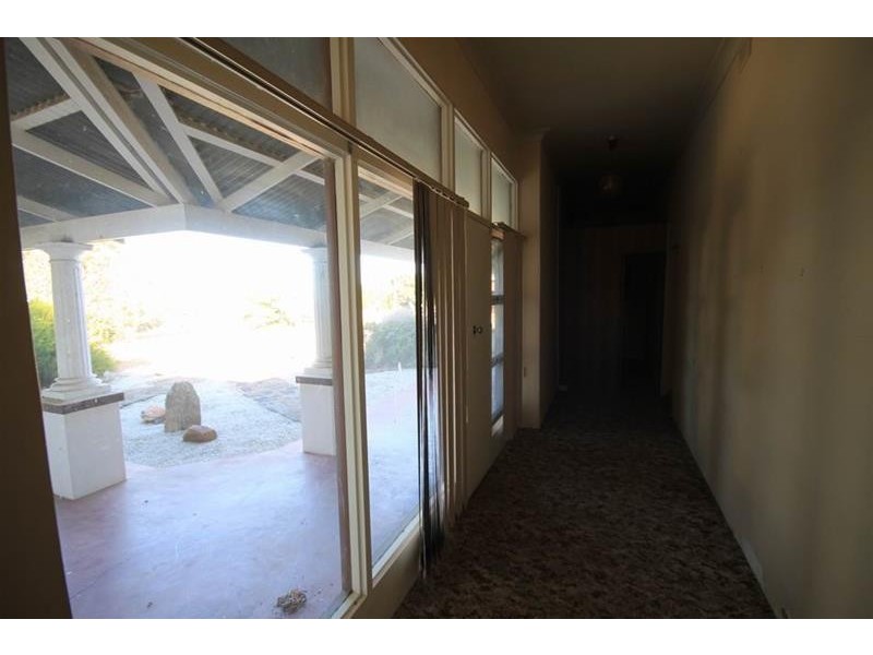 6 Adelaide Road PALMER via, Mannum SA 5238