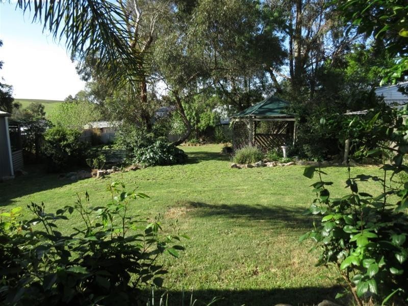 6 Johannes Street, Springton SA 5235