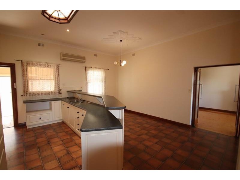 16 William Street, Mannum SA 5238