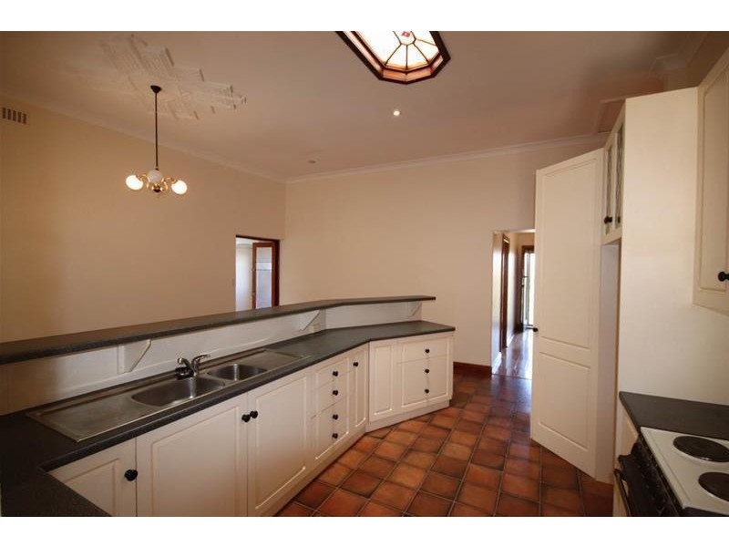 16 William Street, Mannum SA 5238