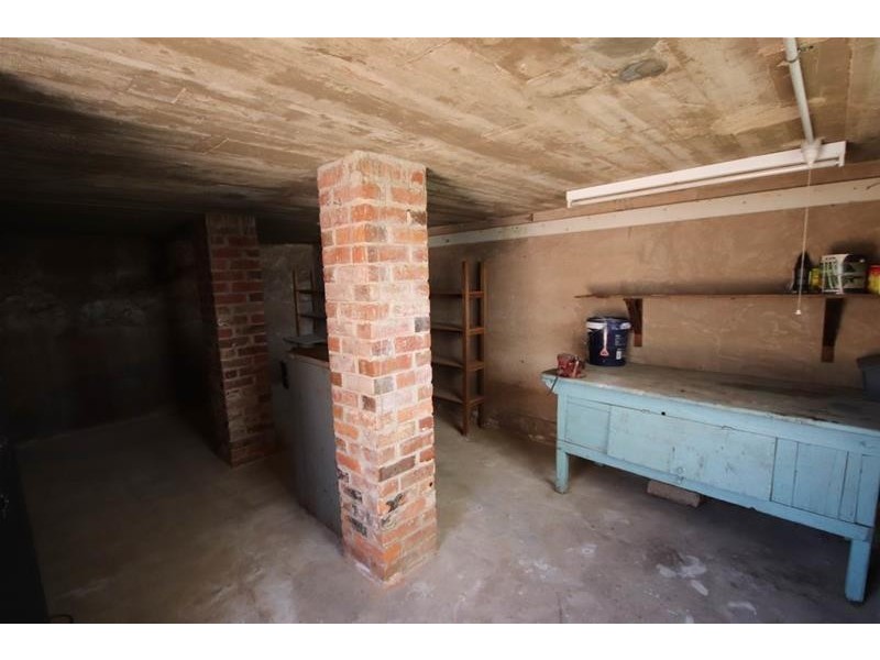 16 William Street, Mannum SA 5238