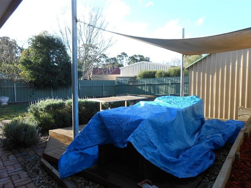 1/53 Grevillea Way, Woodside SA 5244