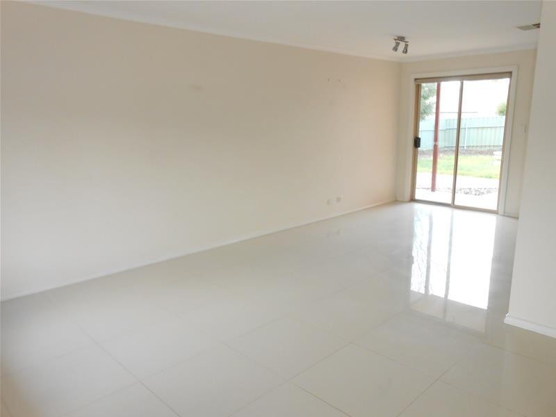 1/53 Grevillea Way, Woodside SA 5244