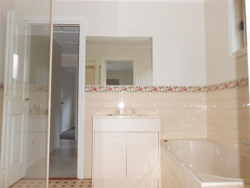 1/53 Grevillea Way, Woodside SA 5244