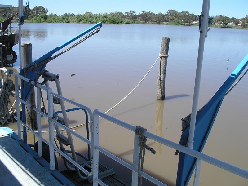 1 Long Flat Road, Murray Bridge SA 5253