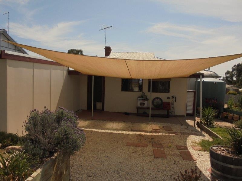 36 King George Street, Mannum SA 5238