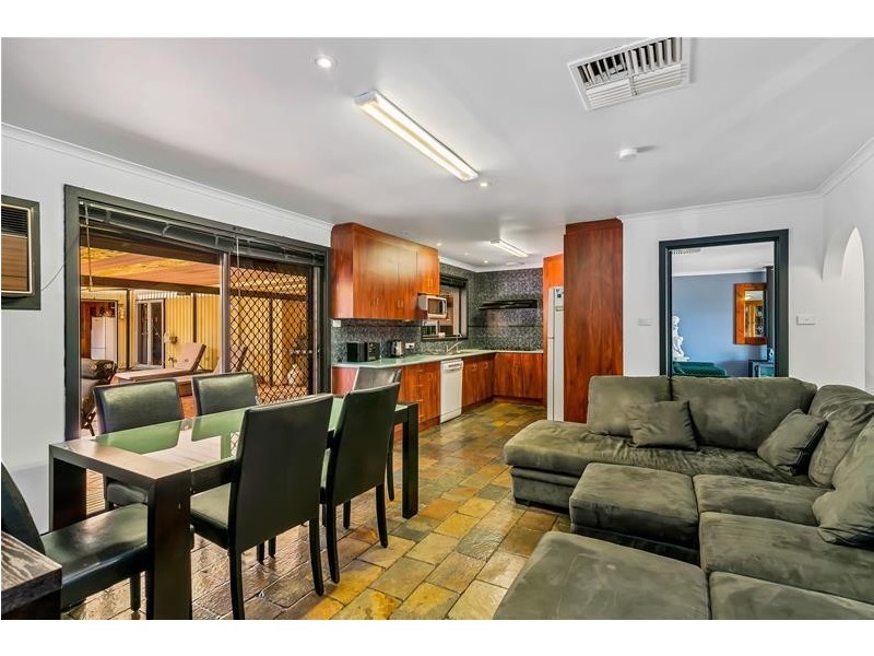 14 Redford Court, Paralowie SA 5108