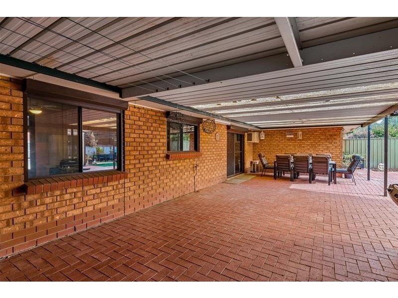 14 Redford Court, Paralowie SA 5108