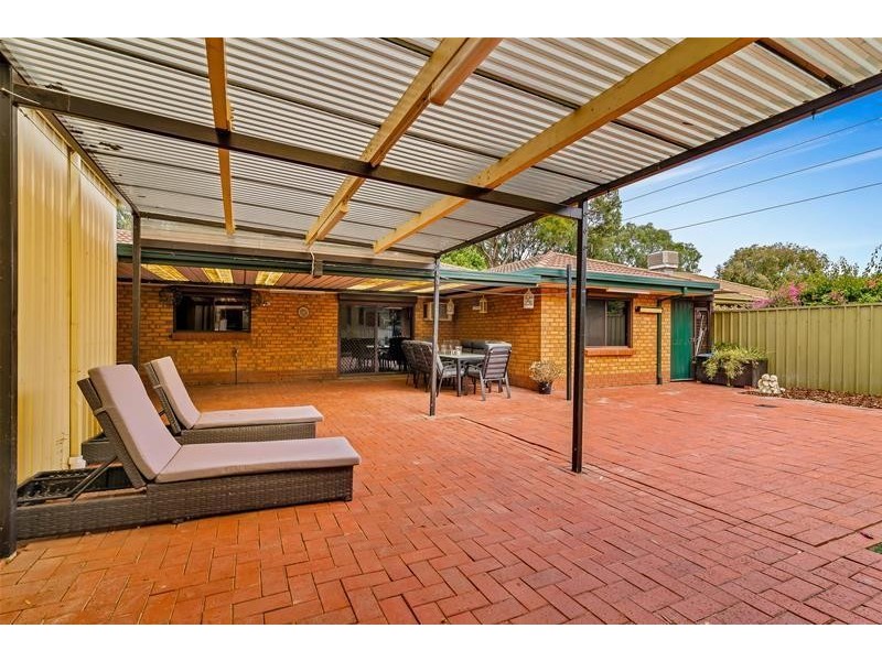 14 Redford Court, Paralowie SA 5108