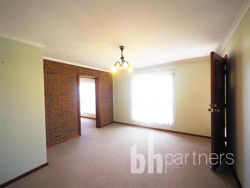 12 Showground Road, Mount Pleasant SA 5235